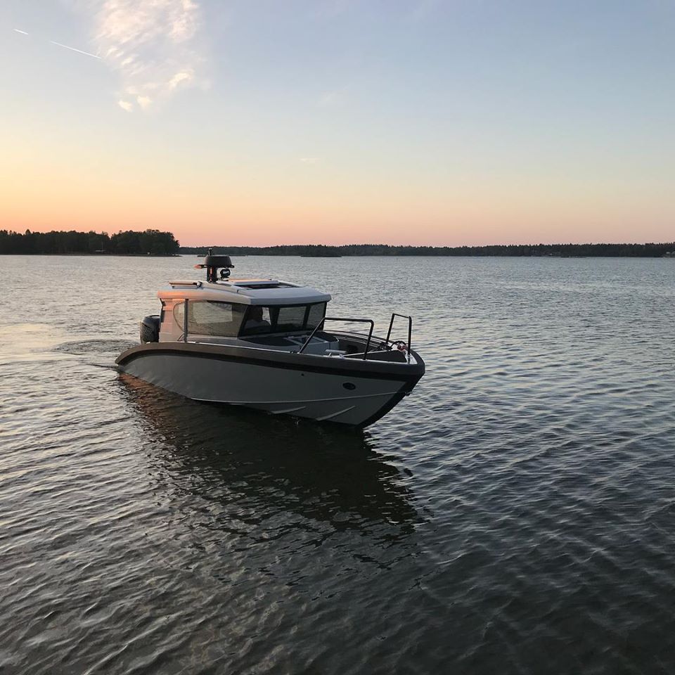 m9 boat at sunrise